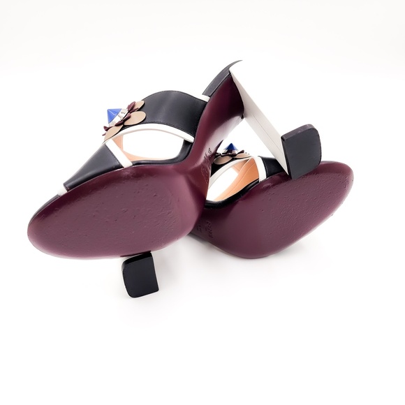 Fendi Flowerland Black White Nappa Leather Slip-On Heeled Mules EU 38 - Picture 9 of 10